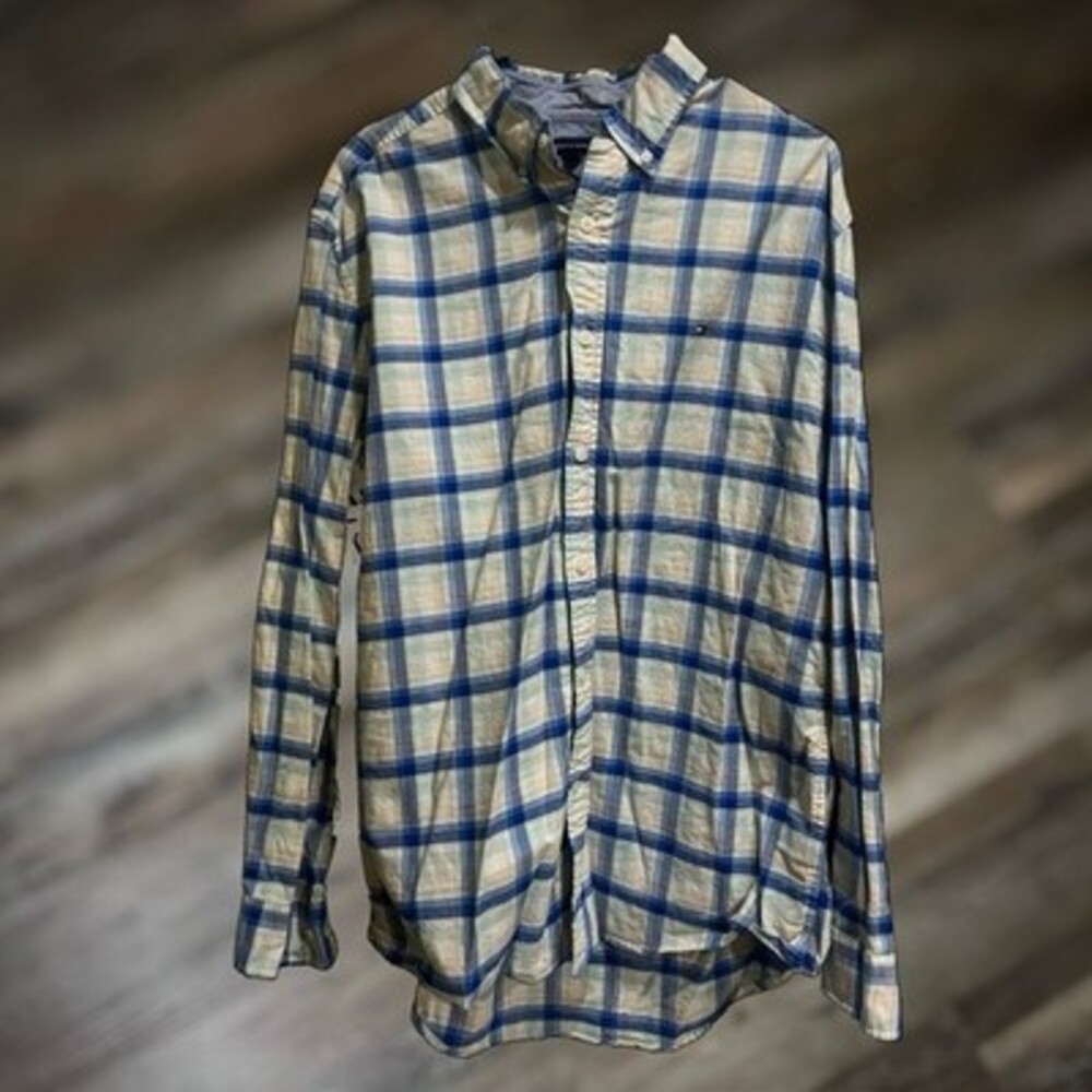 Tommy Hilfiger Men's XL Long Sleeve Button Down Plaid - Cotton Shirt